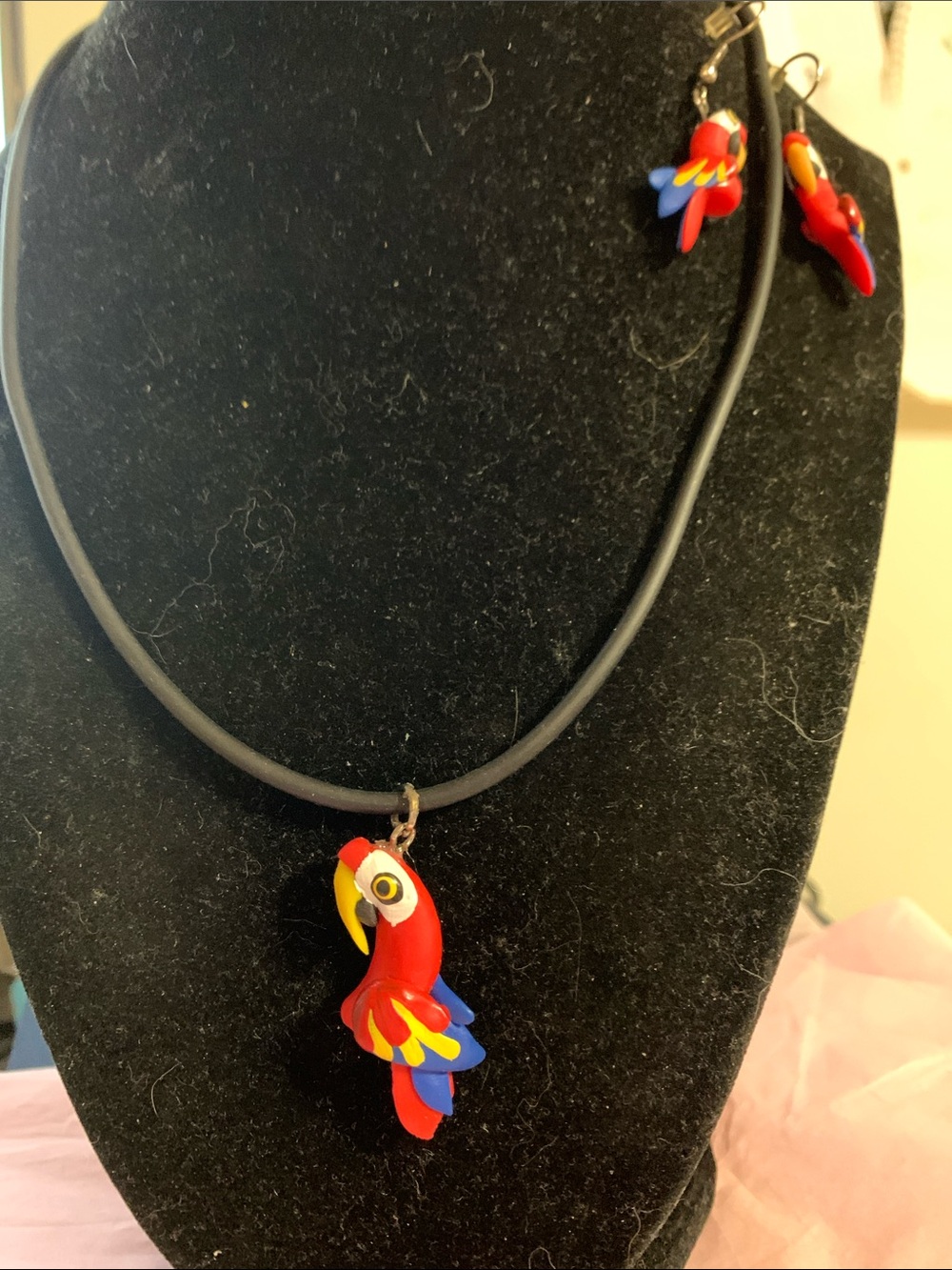 Colorful Parrot Pendant Necklace and Earrings Set